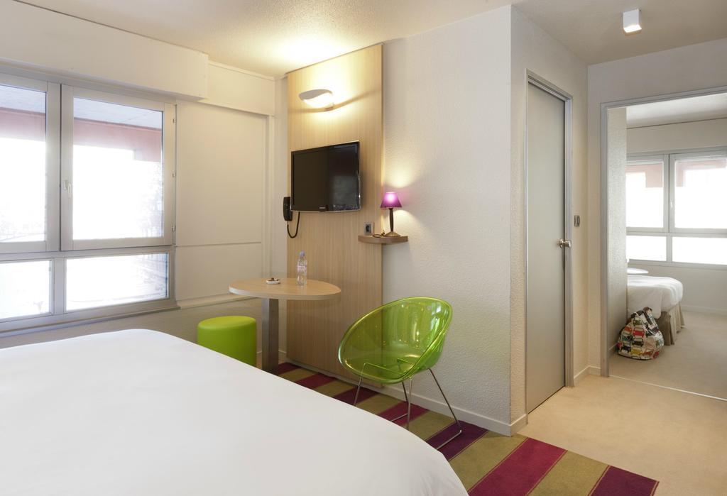 Ibis Styles Annecy Centre Gare Hotel Exterior photo